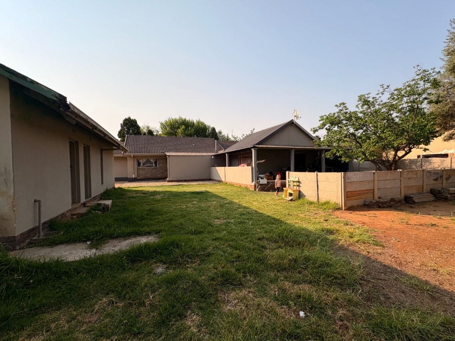 3 Bedroom Property for Sale in Flamwood North West